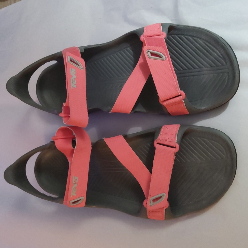 Teva Barracuda Women's Sandals